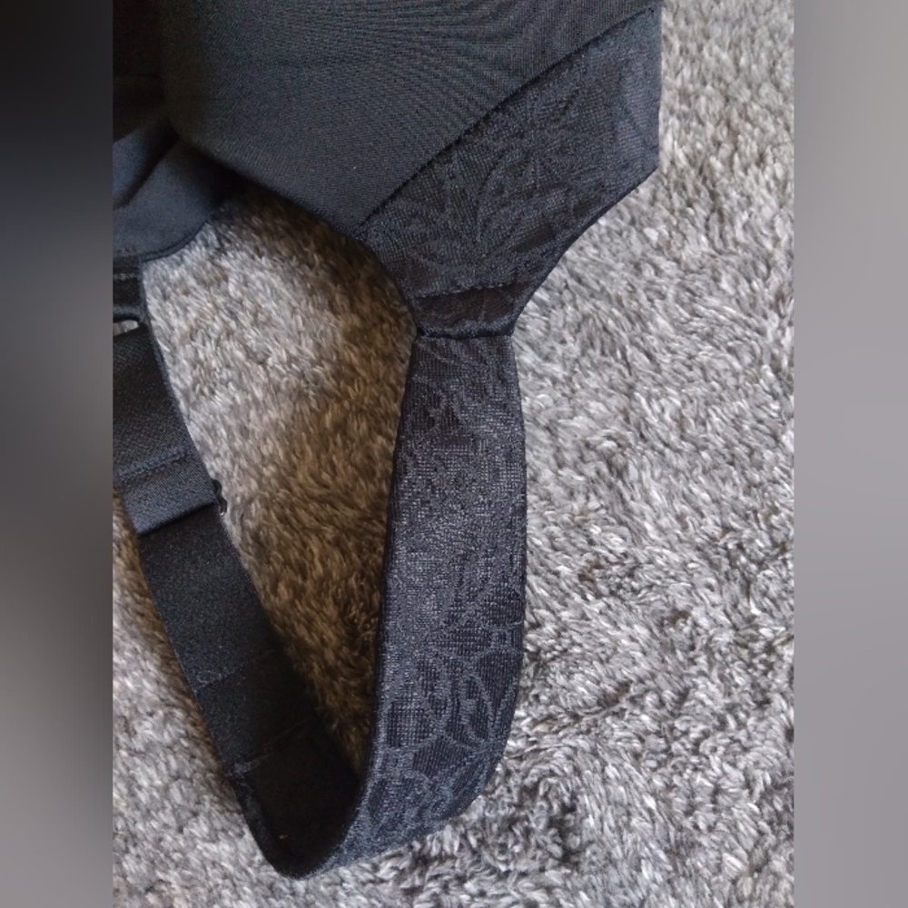 Womens bra - Picture 5 of 6